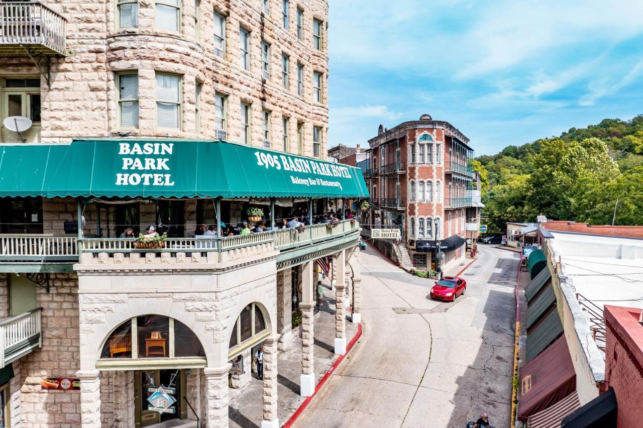 1905 Basin Park Hotel ユリーカ・スプリングス エクステリア 写真