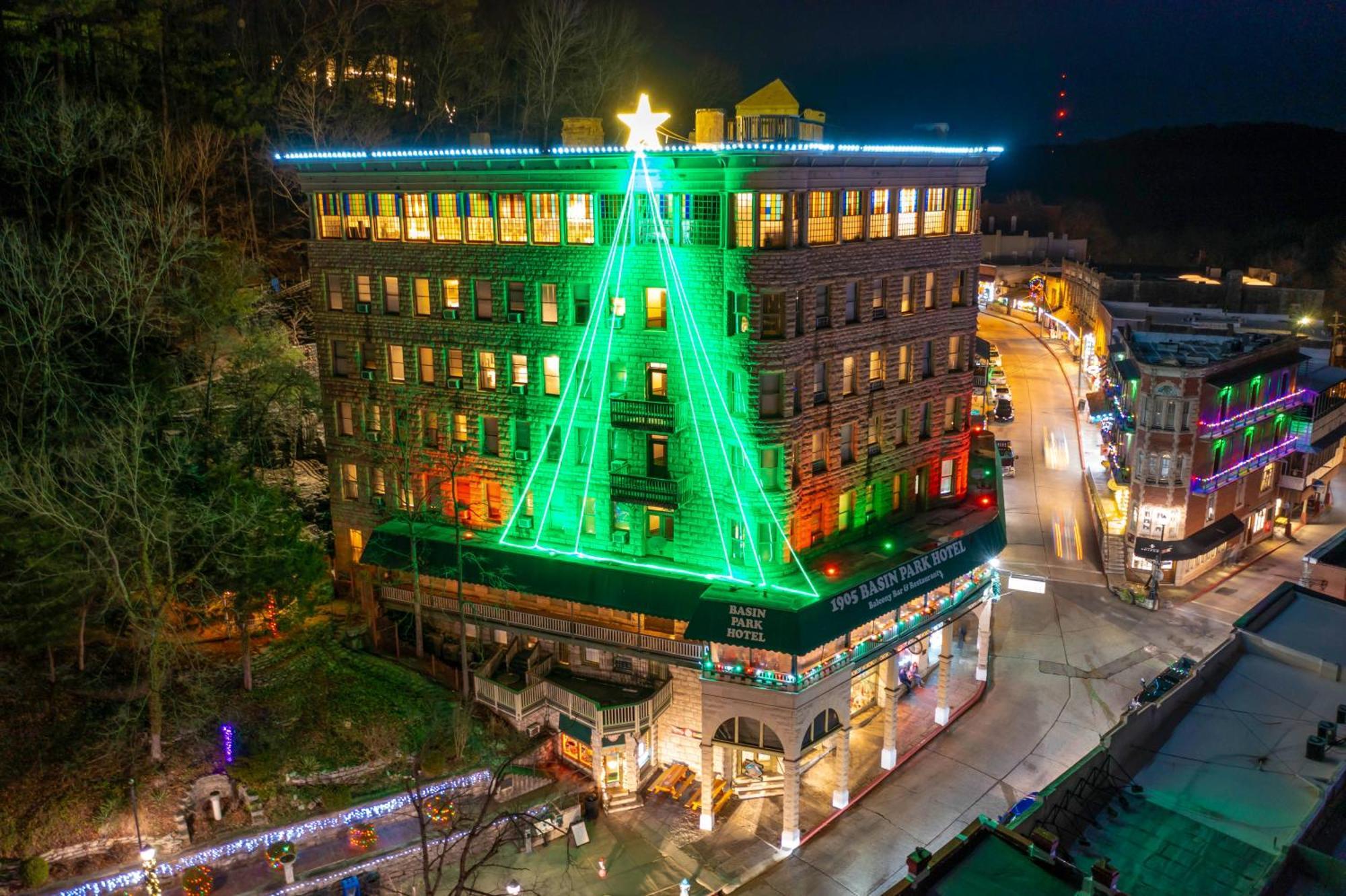 1905 Basin Park Hotel ユリーカ・スプリングス エクステリア 写真