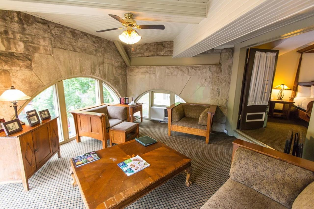 1905 Basin Park Hotel ユリーカ・スプリングス エクステリア 写真